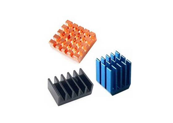 熱RPi 4Bセンサー モジュールのためのパッドによって突き出されるアルミニウム脱熱器