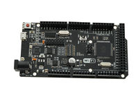 マイクロUSBポートが付いている32Mの記憶Arduinoのコントローラ ボードATmega328の破片
